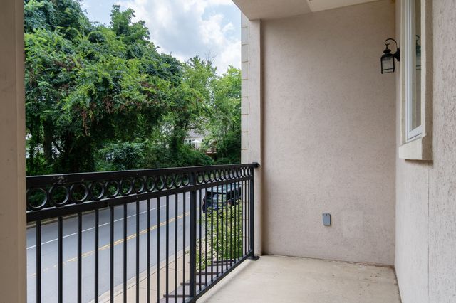 4116 Ridgefield Dr, Nashville, TN 37205