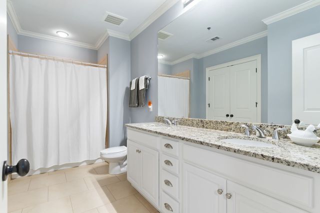 4116 Ridgefield Dr, Nashville, TN 37205