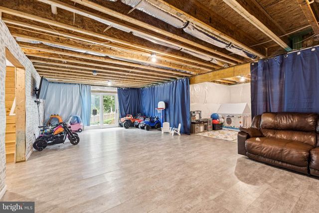 12929 PIPE RUN DR, Fredericksburg, VA 22407