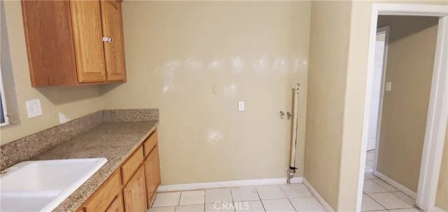 831 W 7th Street, Corona, CA 92882