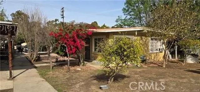 831 W 7th Street, Corona, CA 92882