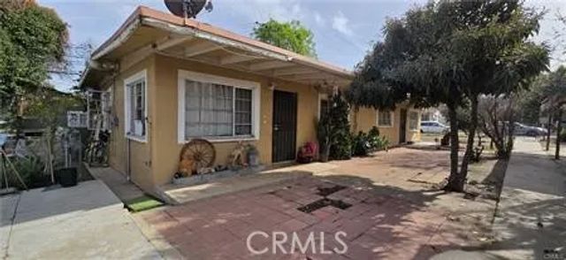 831 W 7th Street, Corona, CA 92882
