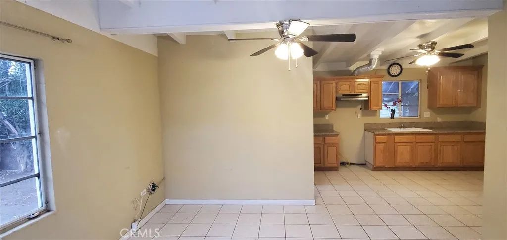 831 W 7th Street, Corona, CA 92882