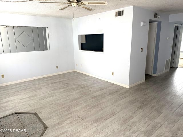 112 Lacosta Ln Unit 116, Daytona Beach, FL 32114