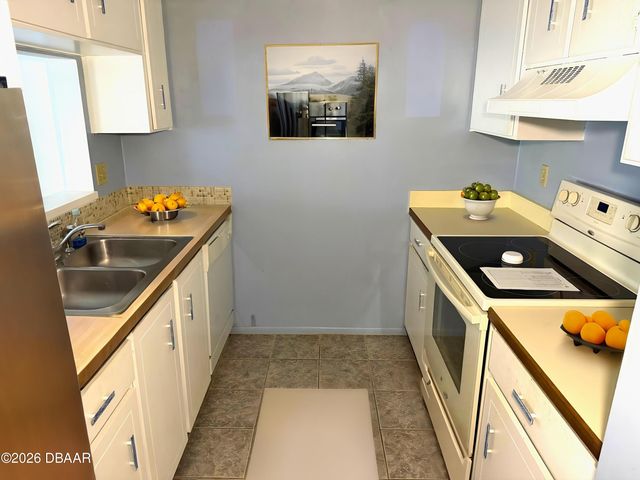 112 Lacosta Ln Unit 116, Daytona Beach, FL 32114