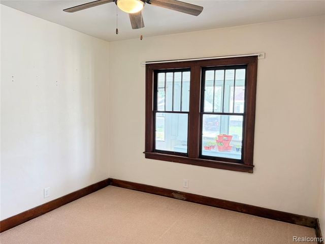 2210 Brown Street, Flint, MI 48503
