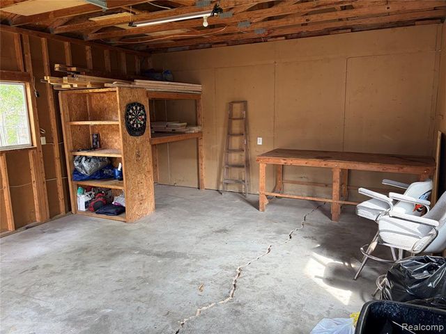 2210 Brown Street, Flint, MI 48503