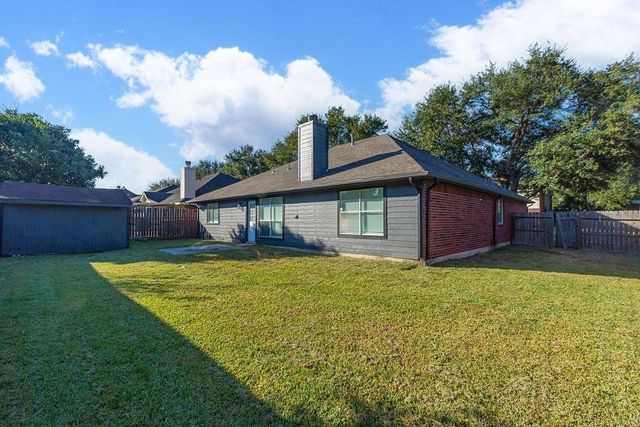 3718 Brighton Lane, Pearland, TX 77584