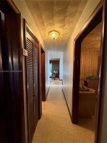 399 W 12th St, Hialeah, FL 33010
