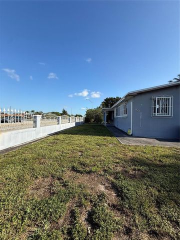 399 W 12th St, Hialeah, FL 33010