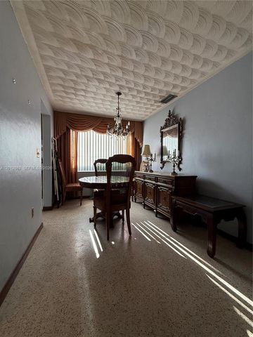 399 W 12th St, Hialeah, FL 33010