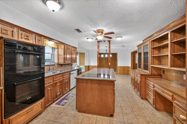 12099 County Road 1028, Blue Ridge, TX 75424