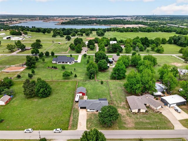 511 NW 34th Street, Newcastle, OK 73065