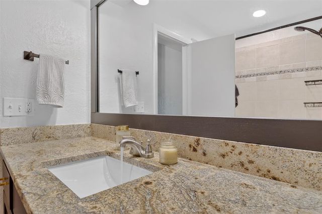 511 NW 34th Street, Newcastle, OK 73065