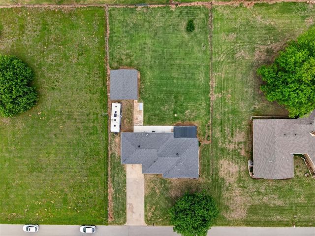 511 NW 34th Street, Newcastle, OK 73065