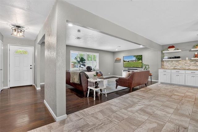 511 NW 34th Street, Newcastle, OK 73065