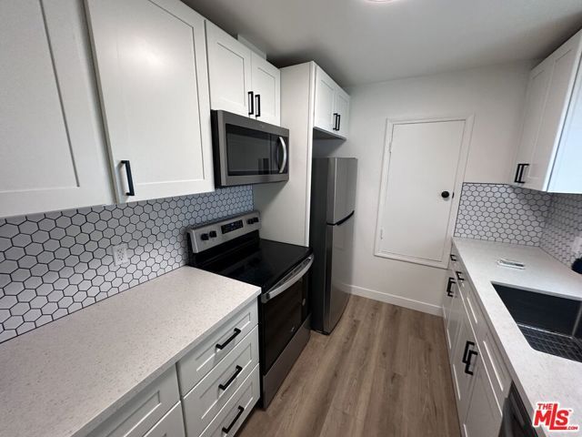 314 S Clark Drive 3, Los Angeles, CA 90048