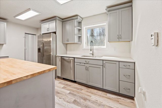 2363 EDSSON AVENUE, North Pole, AK 99705