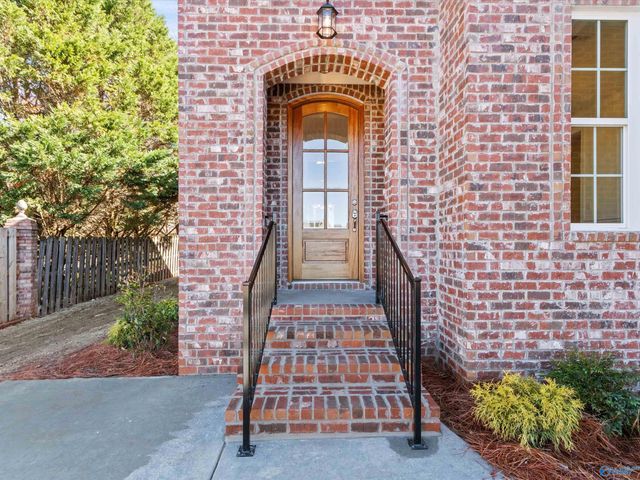 22236 Merlot Drive, Athens, AL 35613