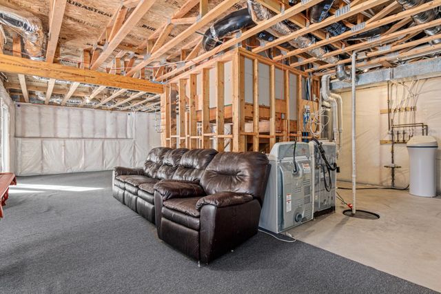 1763 Switchgrass Court, Shakopee, MN 55379