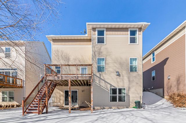 1763 Switchgrass Court, Shakopee, MN 55379