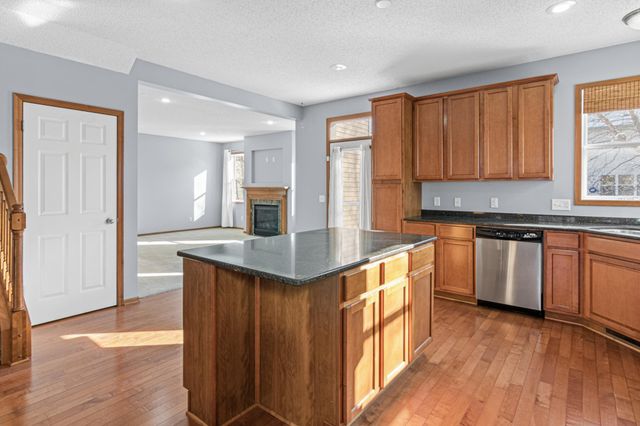 1763 Switchgrass Court, Shakopee, MN 55379