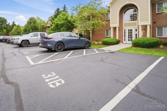 7331 Chatham Court, West Chester, OH 45069