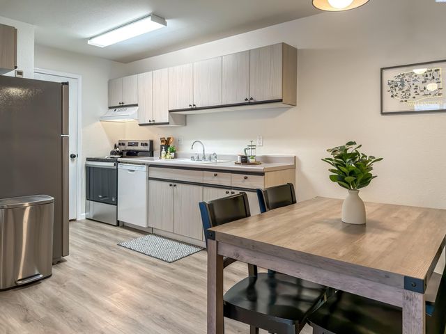 1645 NE Merman Dr Condo C204, Pullman, WA 99163