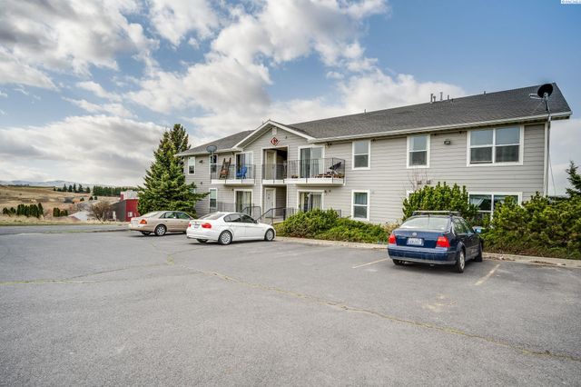1645 NE Merman Dr Condo C204, Pullman, WA 99163