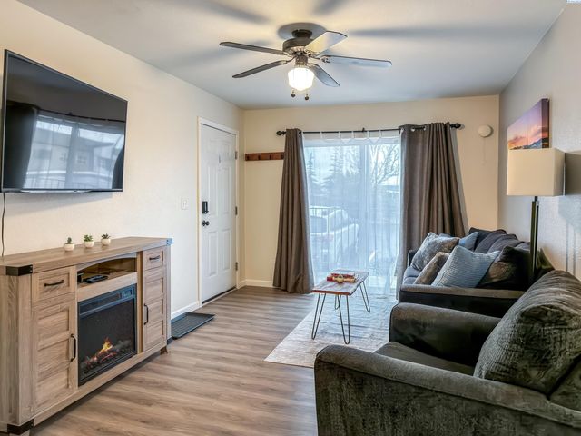 1645 NE Merman Dr Condo C204, Pullman, WA 99163