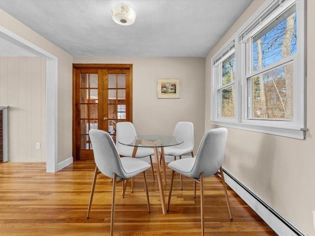 40 Atwood Rd, Southborough, MA 01772