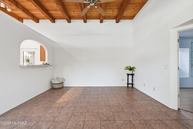 10523 E John McNair Place, Tucson, AZ 85747