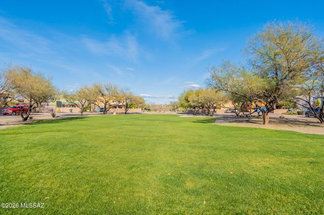 10523 E John McNair Place, Tucson, AZ 85747