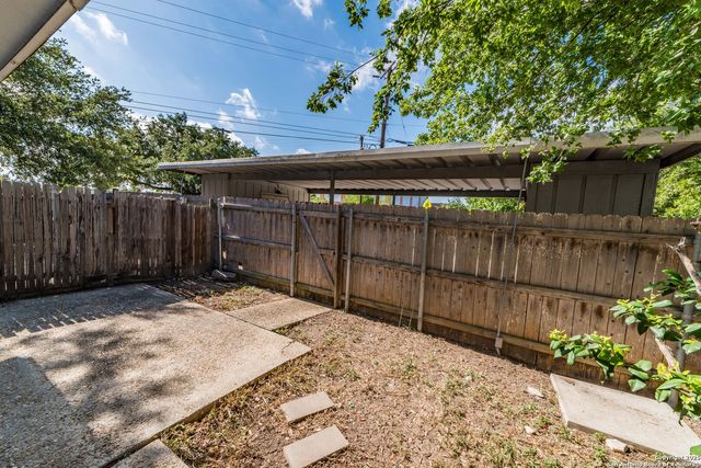 5358 Gawain, San Antonio, TX 78218