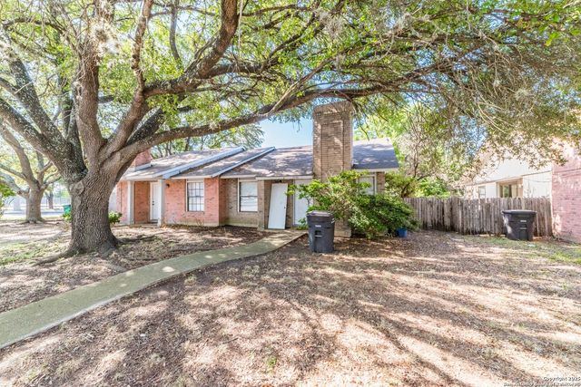 5358 Gawain, San Antonio, TX 78218