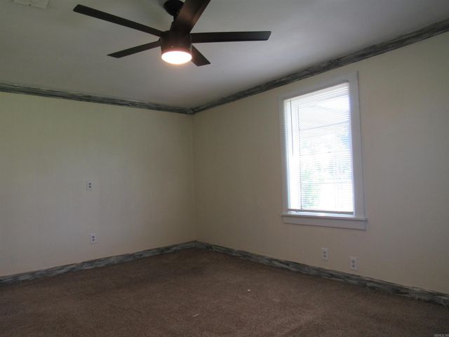 1105 Lingo Rd, Lonoke, AR 72086