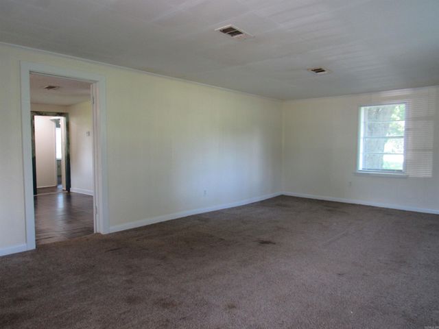 1105 Lingo Rd, Lonoke, AR 72086