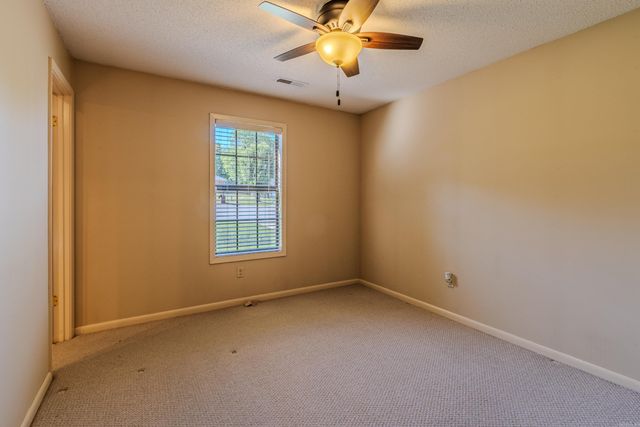 1720 Georgetown Circle, Paragould, AR 72450
