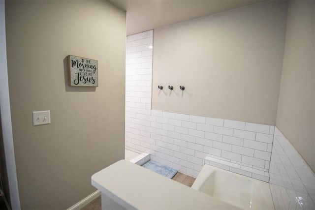 13274 Amanda Lane, Edmond, OK 73034