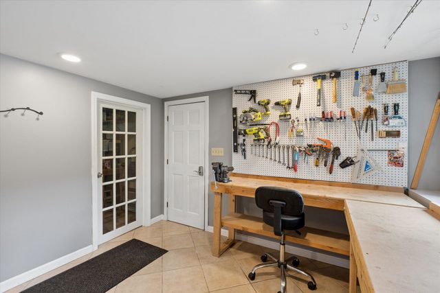 3 Beech Street, Merrimack, NH 03054