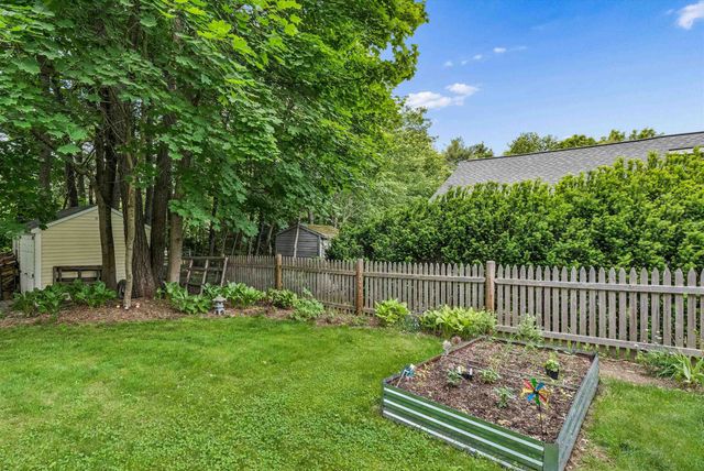 3 Beech Street, Merrimack, NH 03054