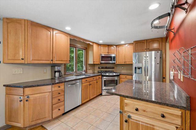 3 Beech Street, Merrimack, NH 03054