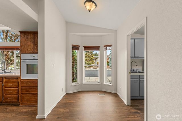 502 Songbrook Drive, East Wenatchee, WA 98802