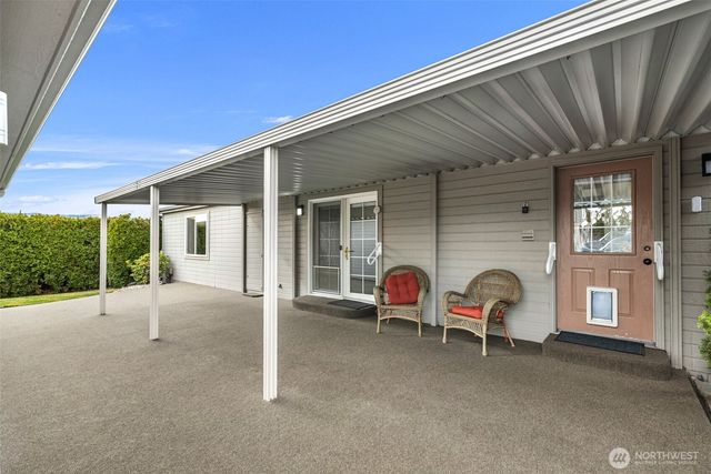 502 Songbrook Drive, East Wenatchee, WA 98802