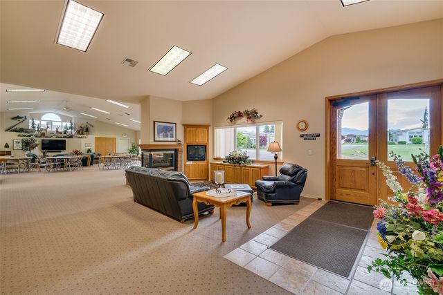 502 Songbrook Drive, East Wenatchee, WA 98802