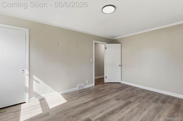 8710 32 Mile Road, Washington Township, MI 48095