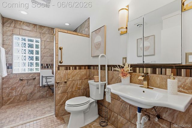 8710 32 Mile Road, Washington Township, MI 48095