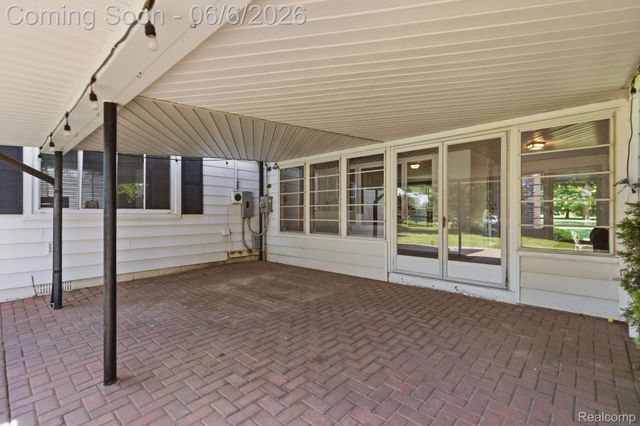 8710 32 Mile Road, Washington Township, MI 48095