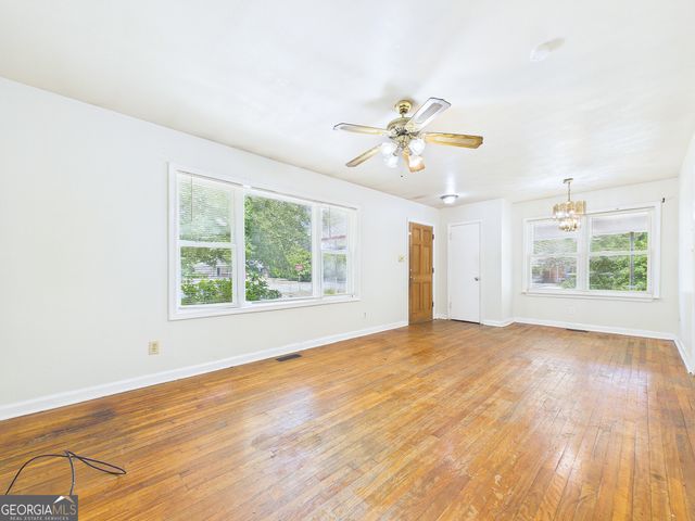 135 Briardale Avenue, Warner Robins, GA 31093