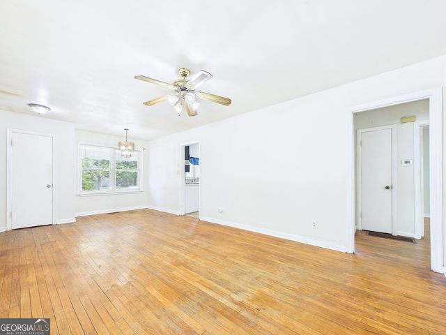 135 Briardale Avenue, Warner Robins, GA 31093